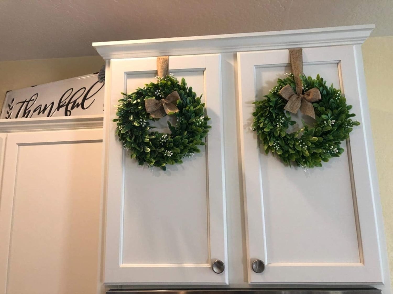 Realistic 11-Inch Artificial Wreath Set with White Flowers – 2 for All Seasons