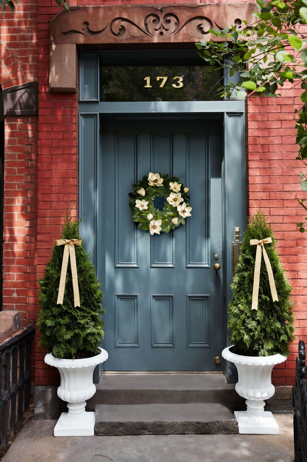 Spring Wreath 23″ Artificial Flower Wreath Silk Floral for Front Door Home Decor