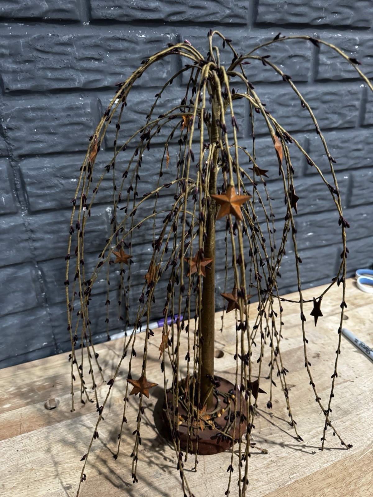 Primitive Country Farmhouse PIP BERRY WILLOW TREE Burgundy Berries