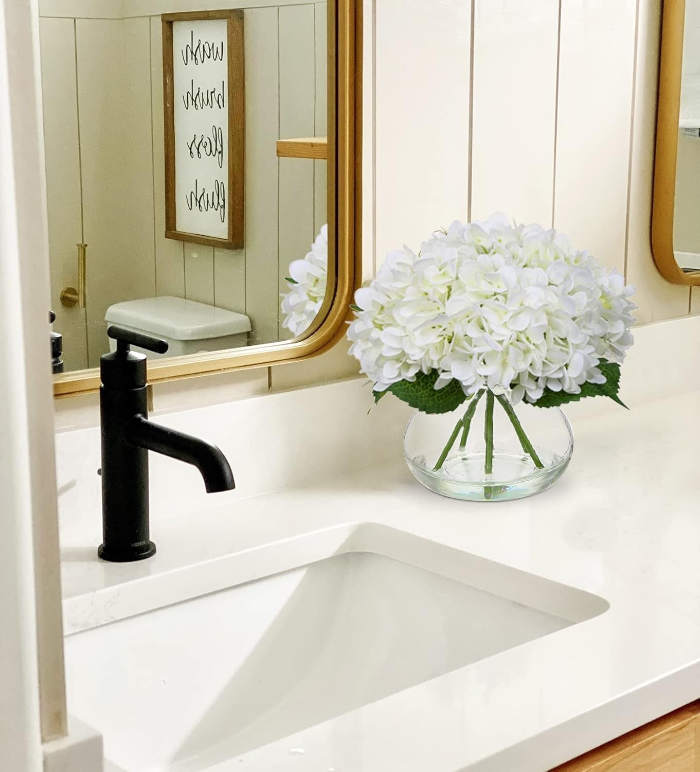 Stylish Artificial Hydrangea Flowers with Faux Water in Elegant Glass Vase – 9″