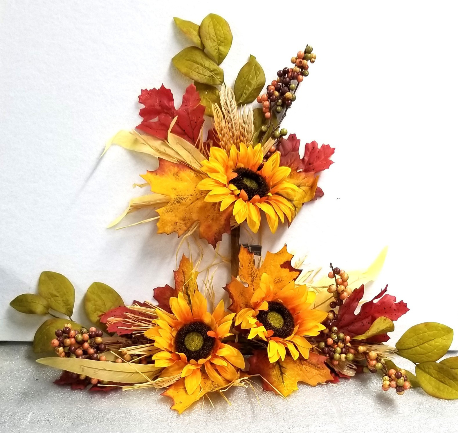 🌻Sunflower Spray with Maple Leaves, Wheat and Berries by Sullivans NWT Set of 3