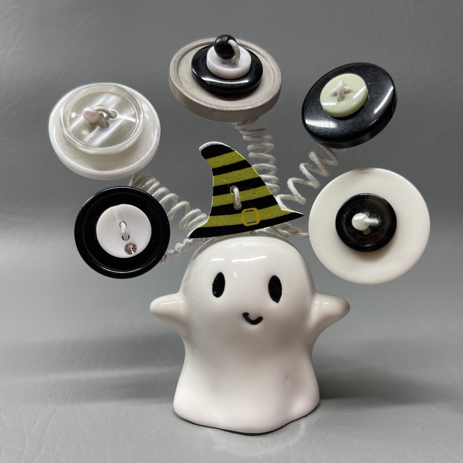 Button Flower Bouquet In Ghost S&P Shaker White Grey Black Halloween Decor