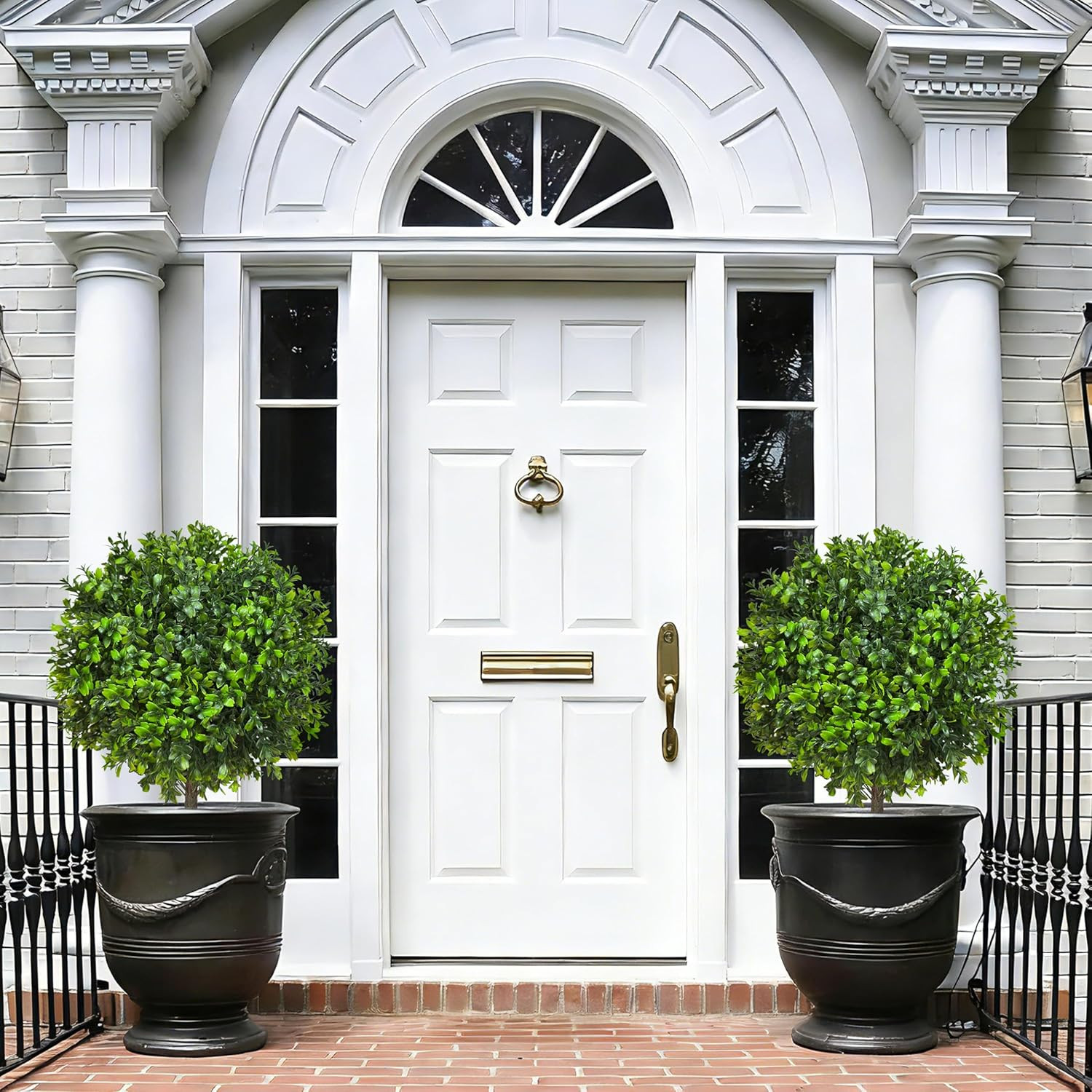 Set of 4 UV Resistant 21.6″ Artificial Boxwood Topiary Bushes for Indoor/Outdoor