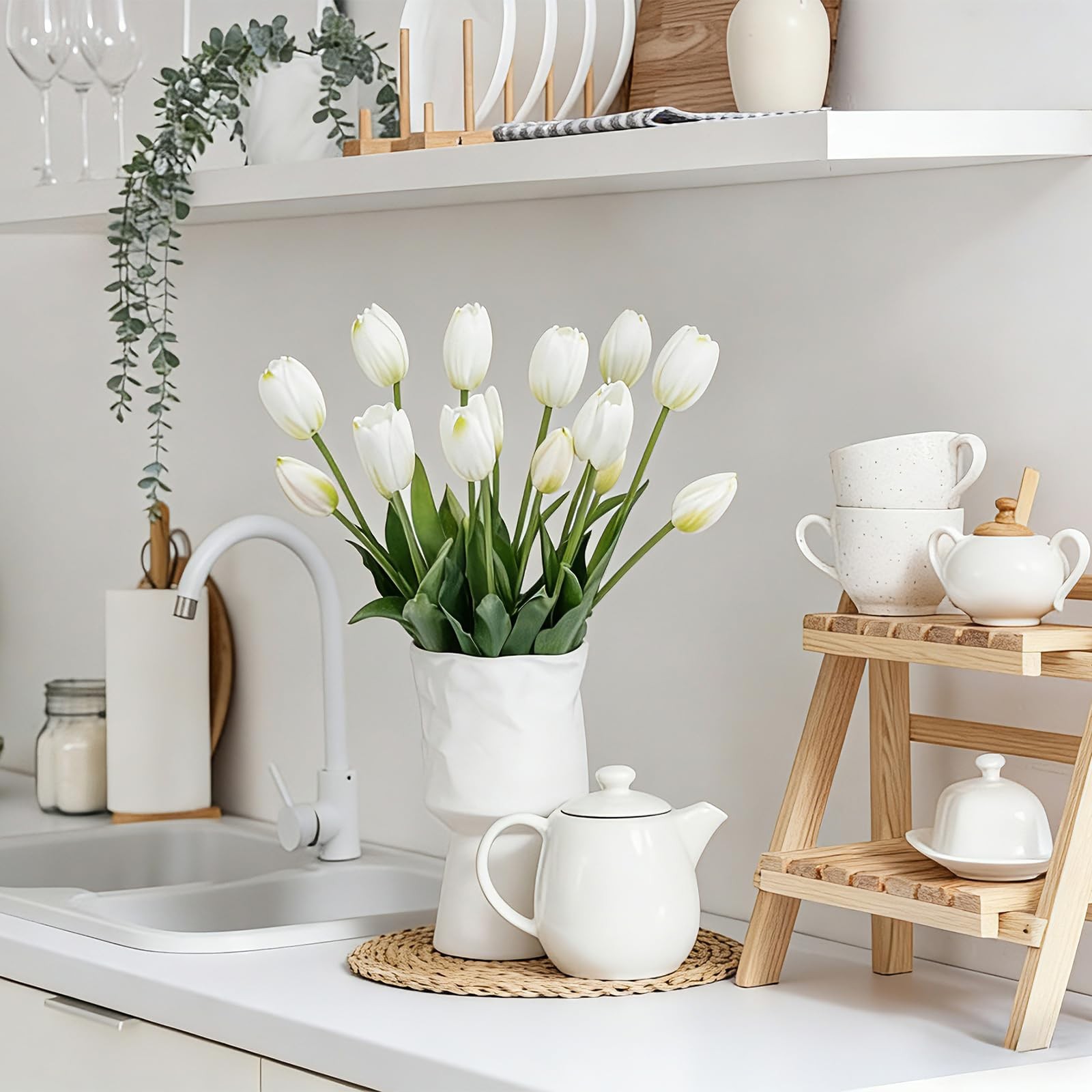 15 PCS White Artificial Flowers Tulips Real Touch Latex Soft Faux Bouquets