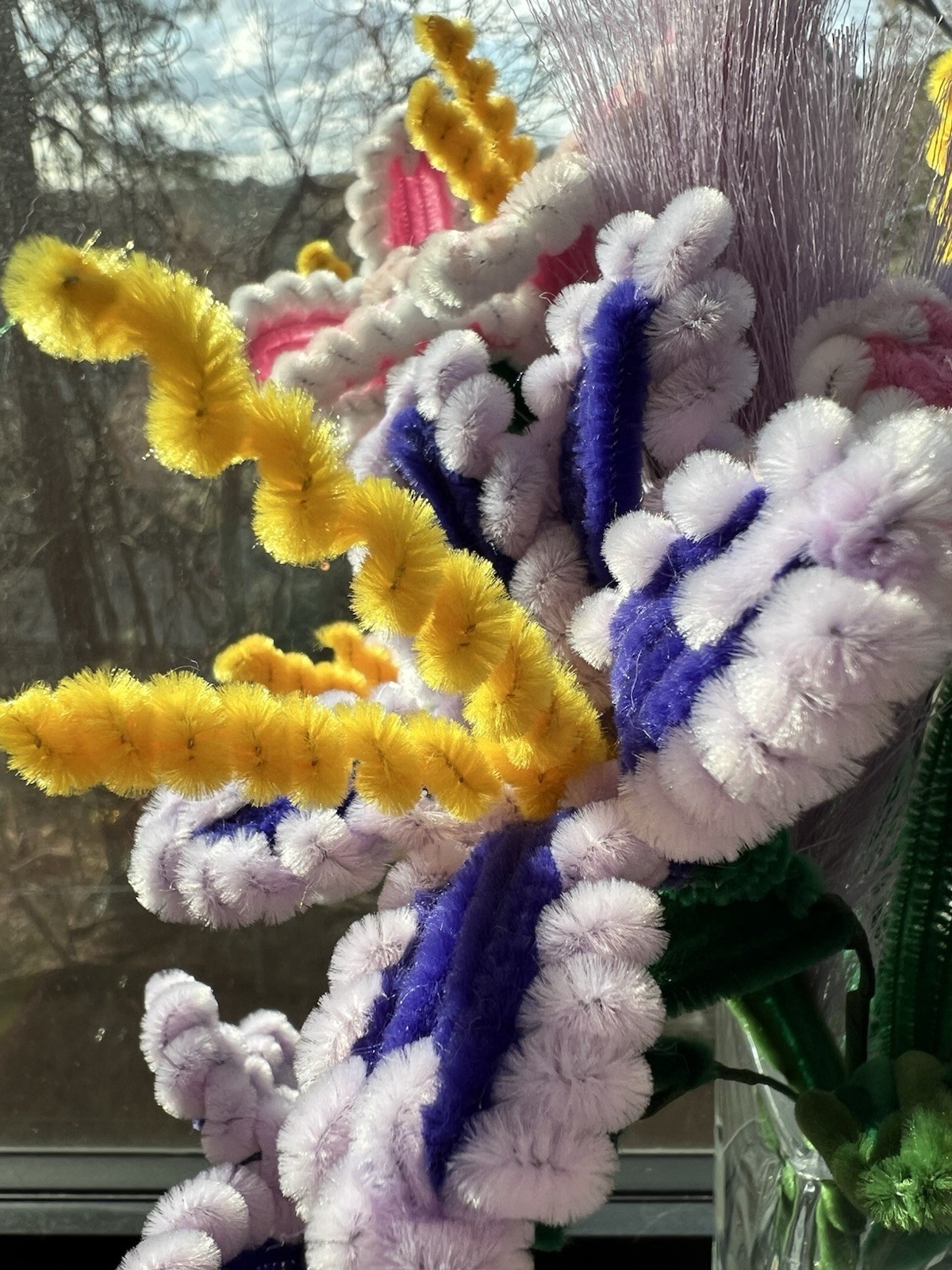 Original Handmade 6 pcs Pipe Cleaners Flowers Branches In The Vase .