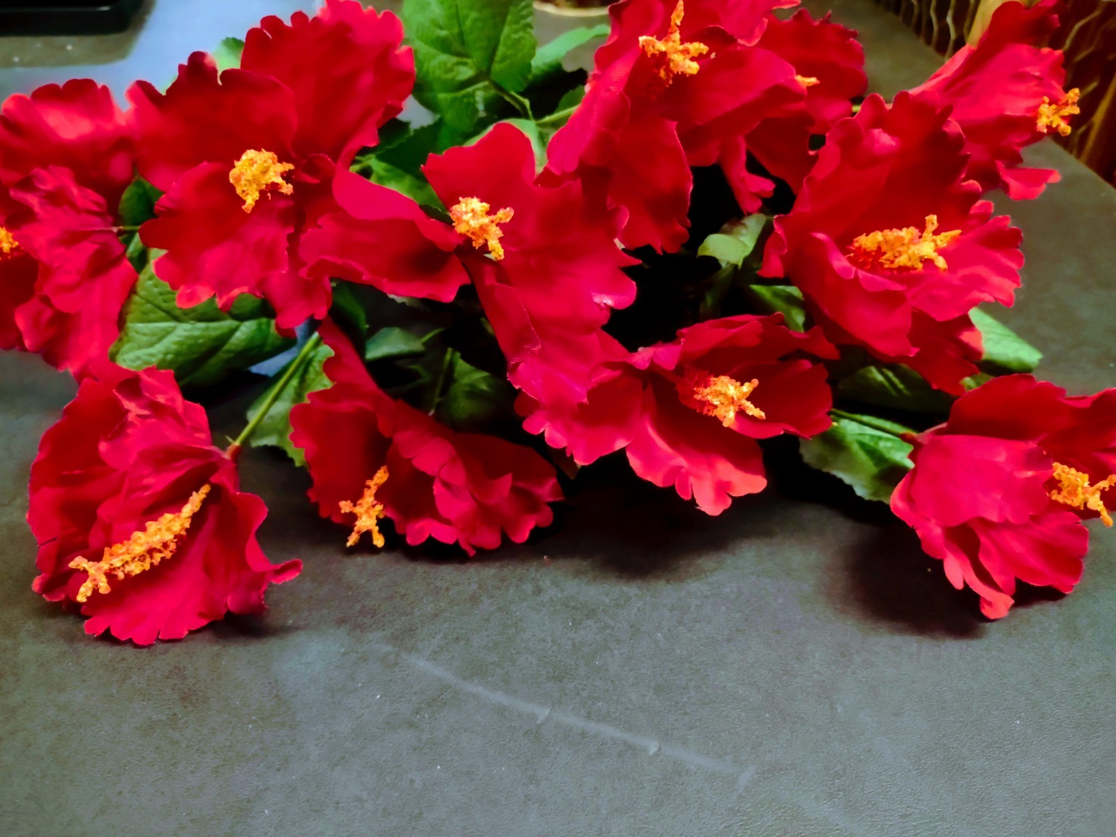 18″ Silk Hibiscus Bush, 12 Stems Red Flowers, Yellow Centers, Shiny Satin Finish