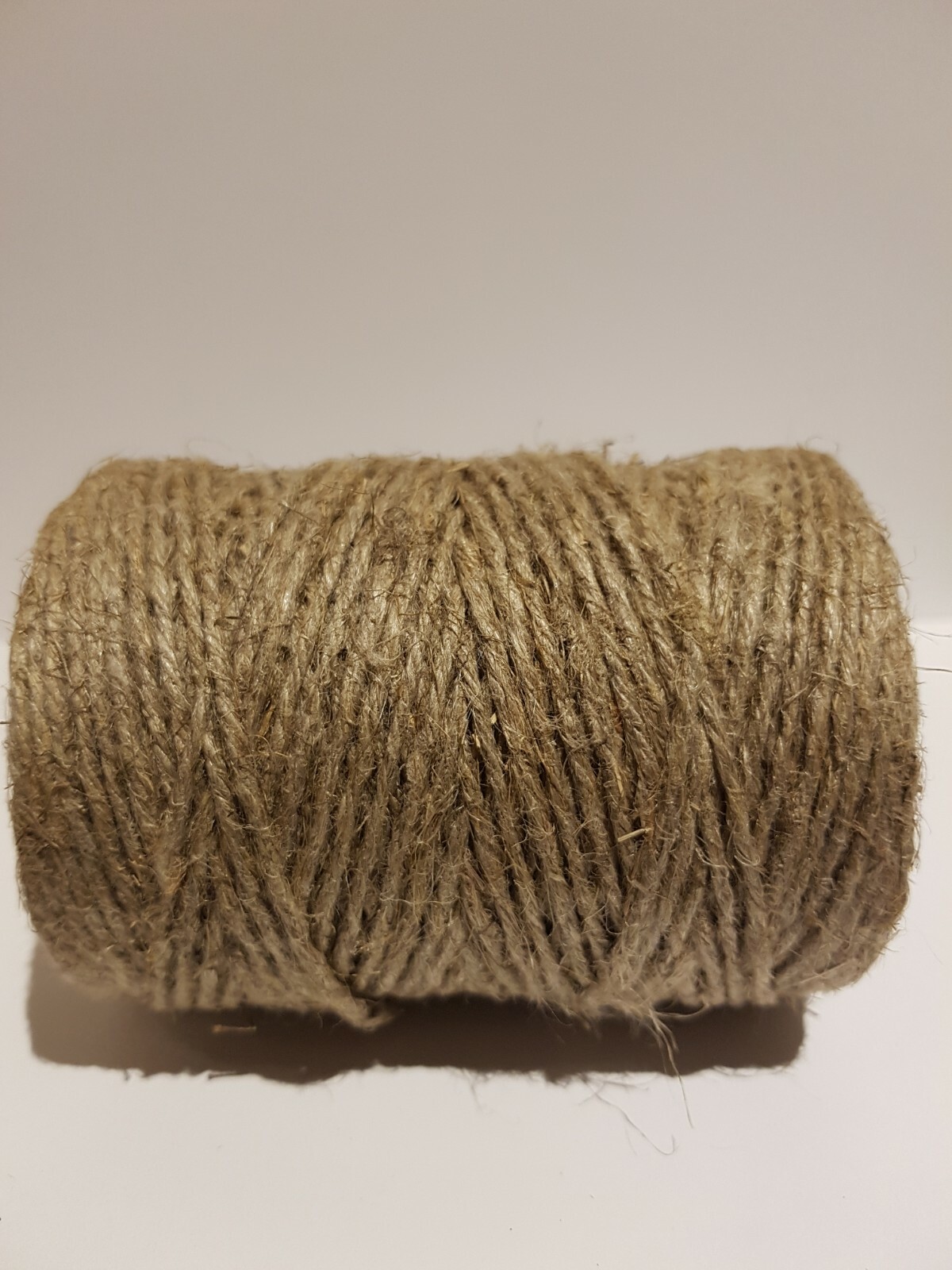 Jute Twine 2 mm/65 m Natural Twisted Twine for Crafts Tools from Manufacturer