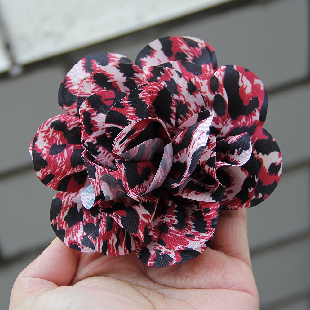 11cm Handmade Fabric Leopard Print Flower Brooches for Women Wedding Party Badge