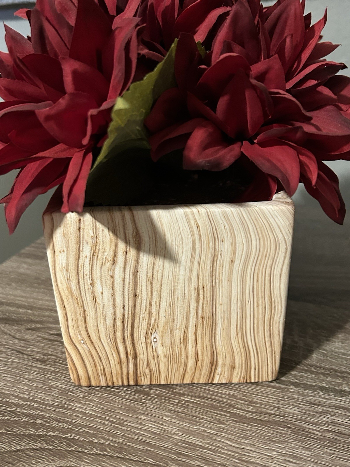 Heavy Faux Stone Planter Deep Red Silk Dahlias Floral Arrangement Centerpiece