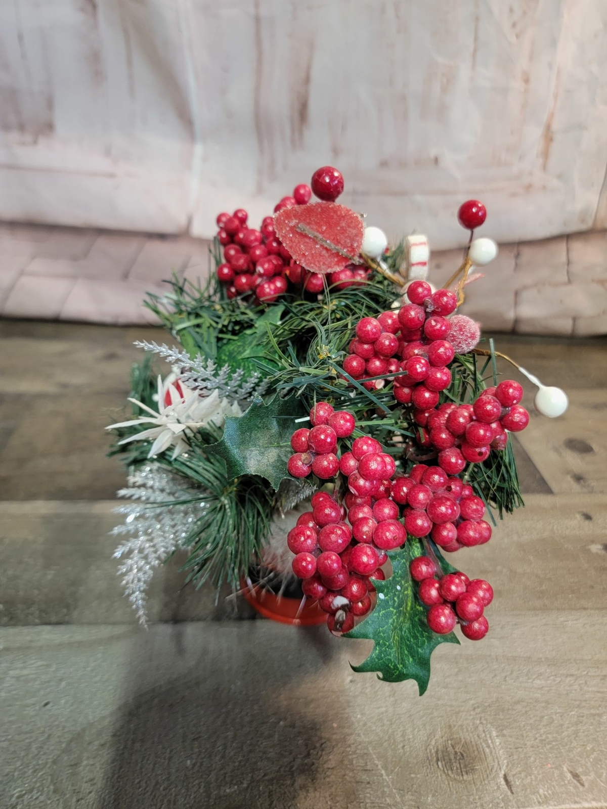 Santa bucket floral arrangement Mistletoe pine cone drum berry xmas decor