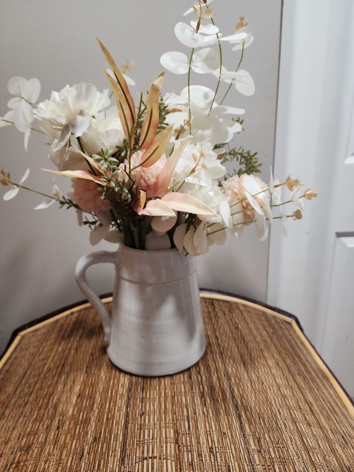 Gorgeoue Handmade Flower Arrangement in Ceramic Vase Pitcher Peach And White