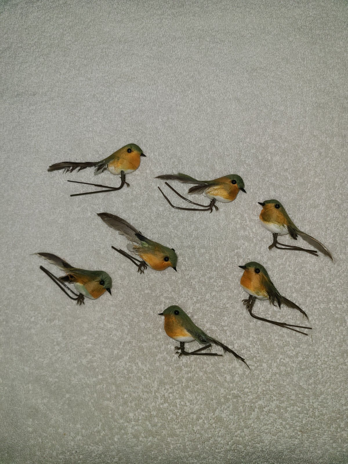 7 ARTIFICIAL FEATHER ROBIN BIRD FLOWER PICK/DECOR MINIS