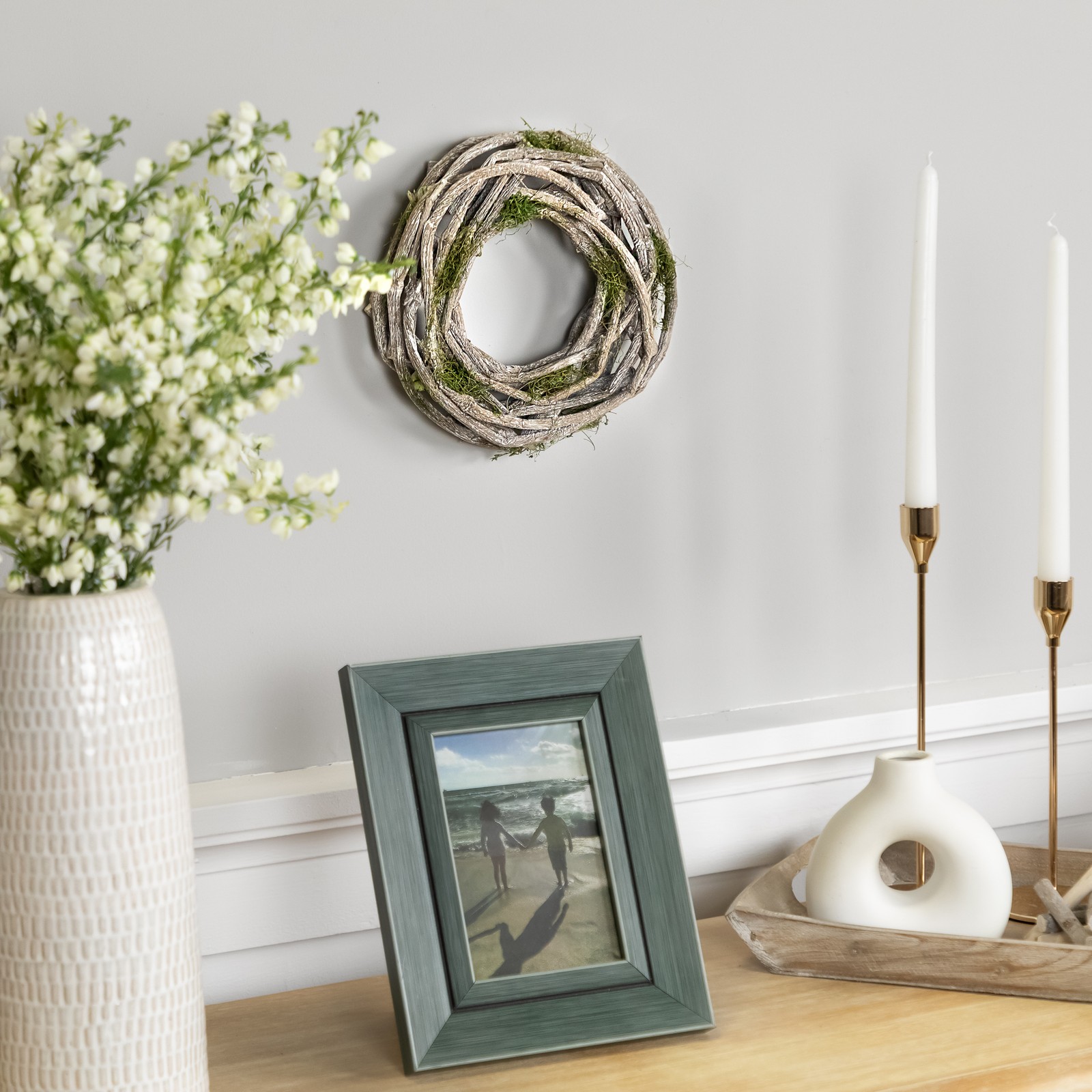 Northlight 8″ White Twig and Green Moss Artificial Spring Wreath