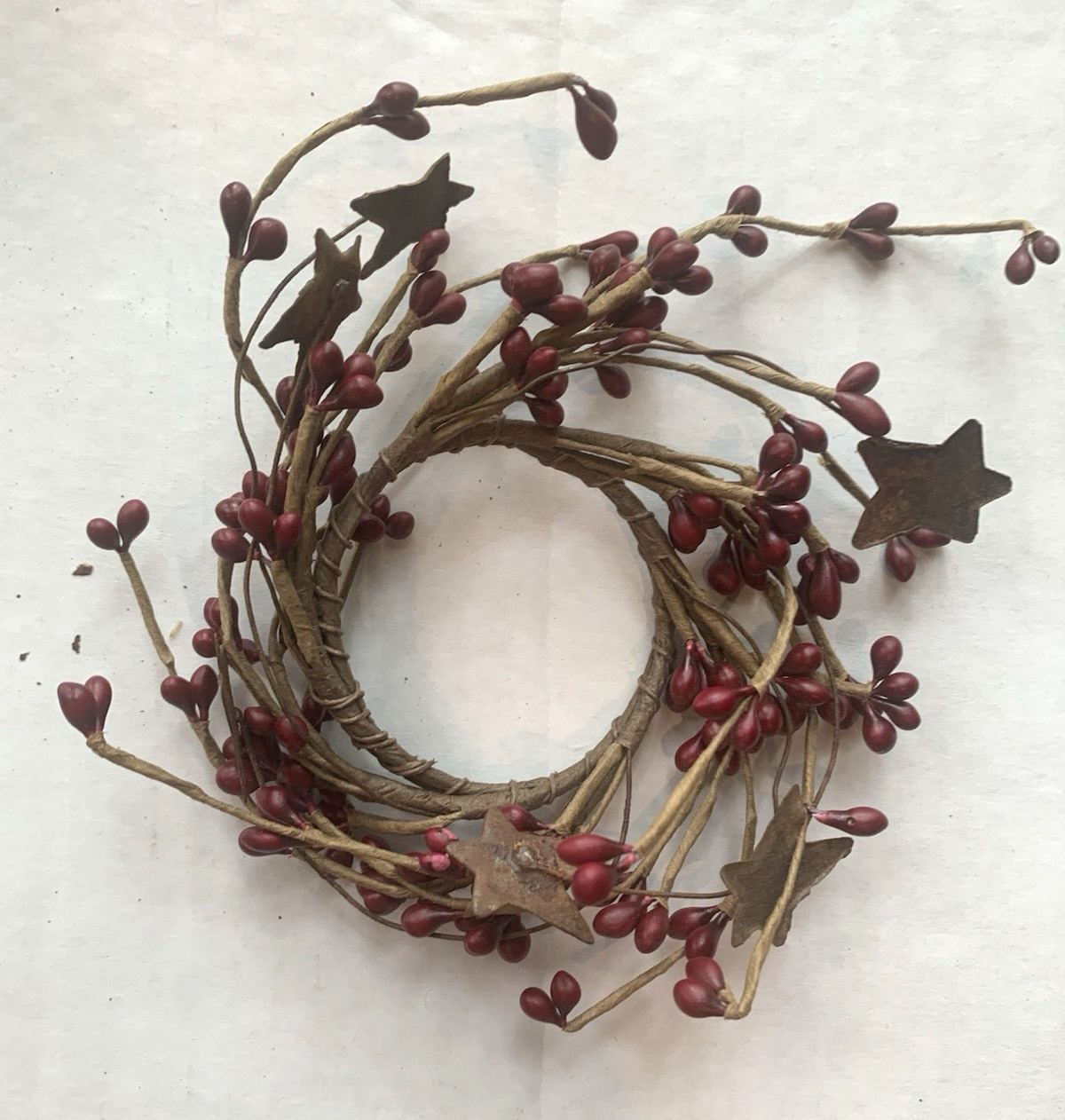 Set of 4 Primitive Pip Berry Rusty Stars Wreath Candle Rings 2″ Americana