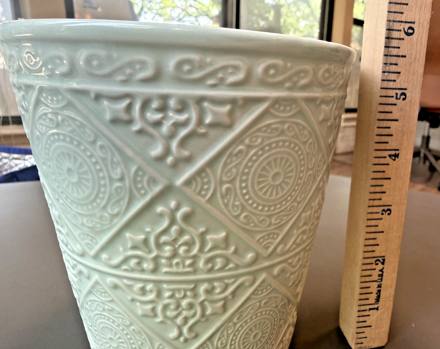 Lt. Green Floral Relief Pattern Ceramic Vase, Plant Pot or Utensil Holder 5.5″
