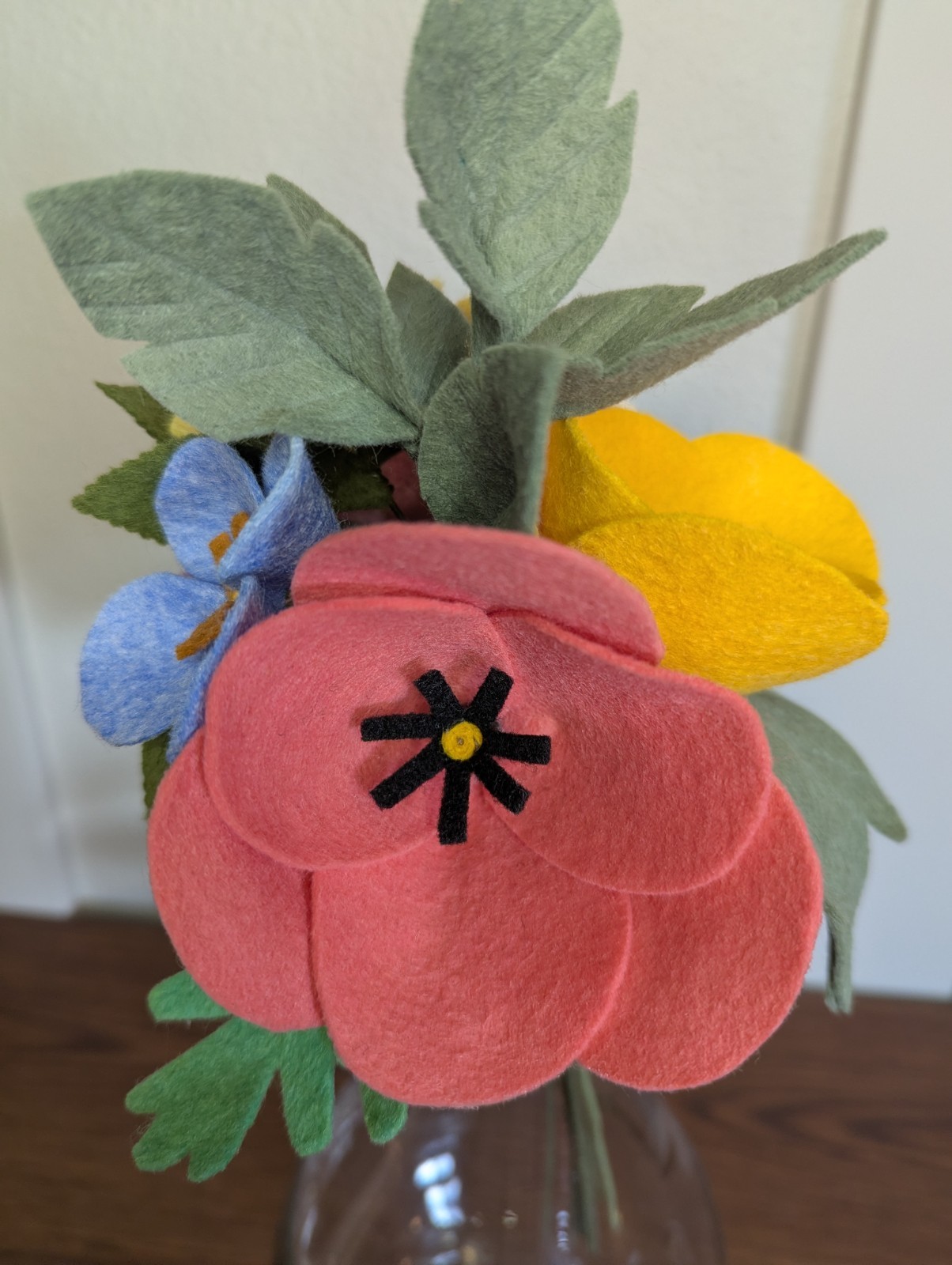 Beautiful Hand Cut Wool Blend Felt Flower Bouquet Gift Wrapped/Great Gift Idea!