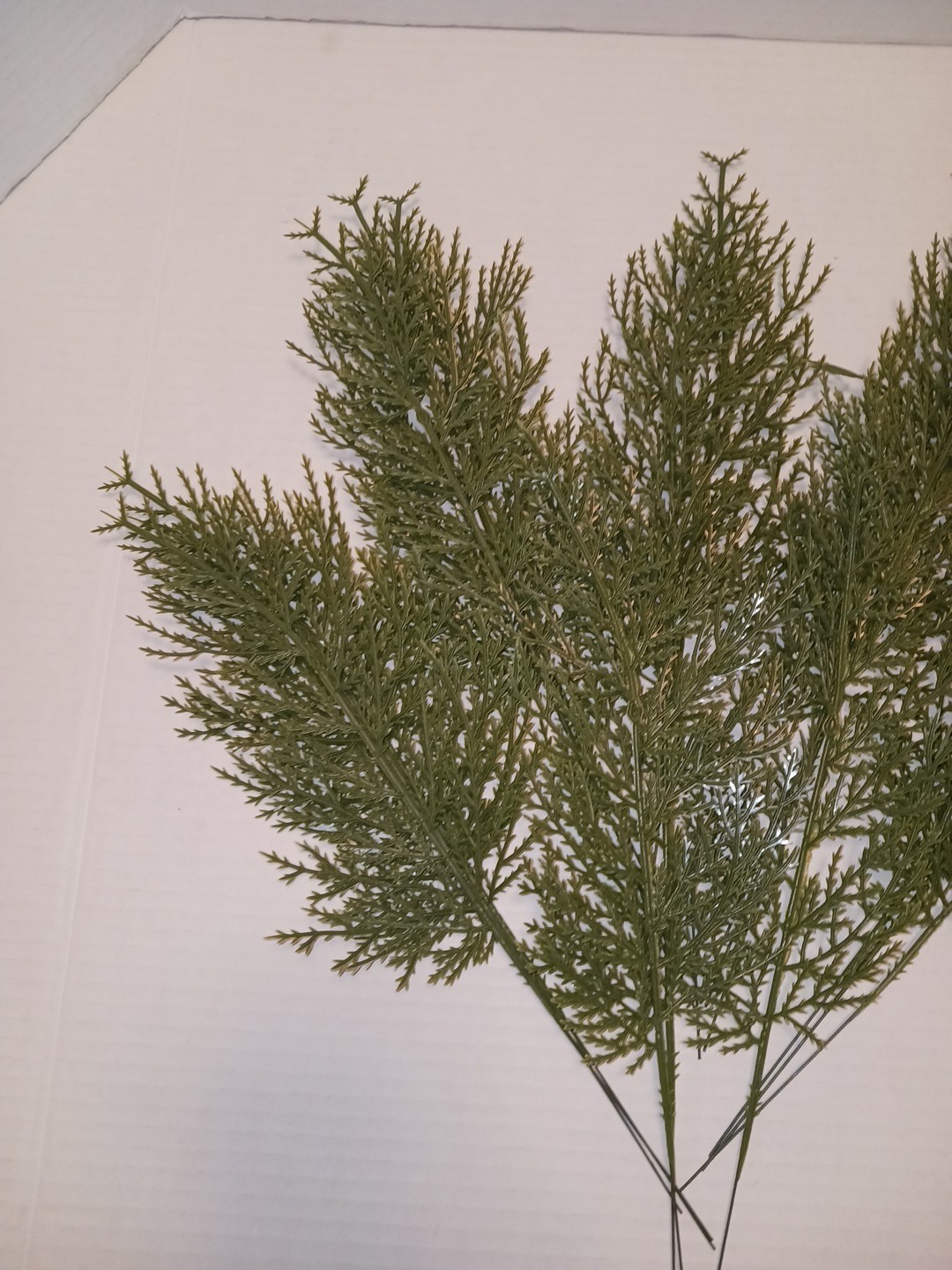 Artificial Cedar Faux Spray Branches Twig Picks Plastic Greenery x 20 Stems