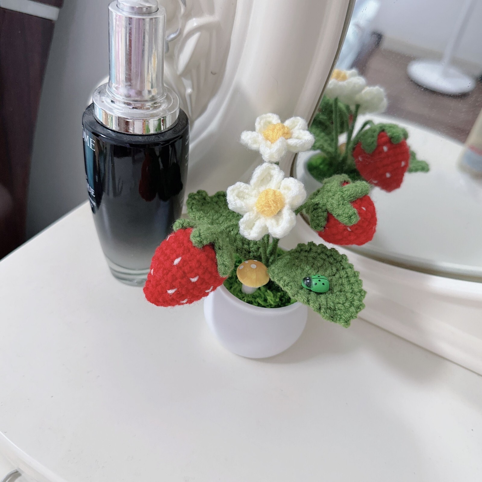 DIY Handmade Mini Flower Plants Crochet Woolen Potted Ornament For Decoration