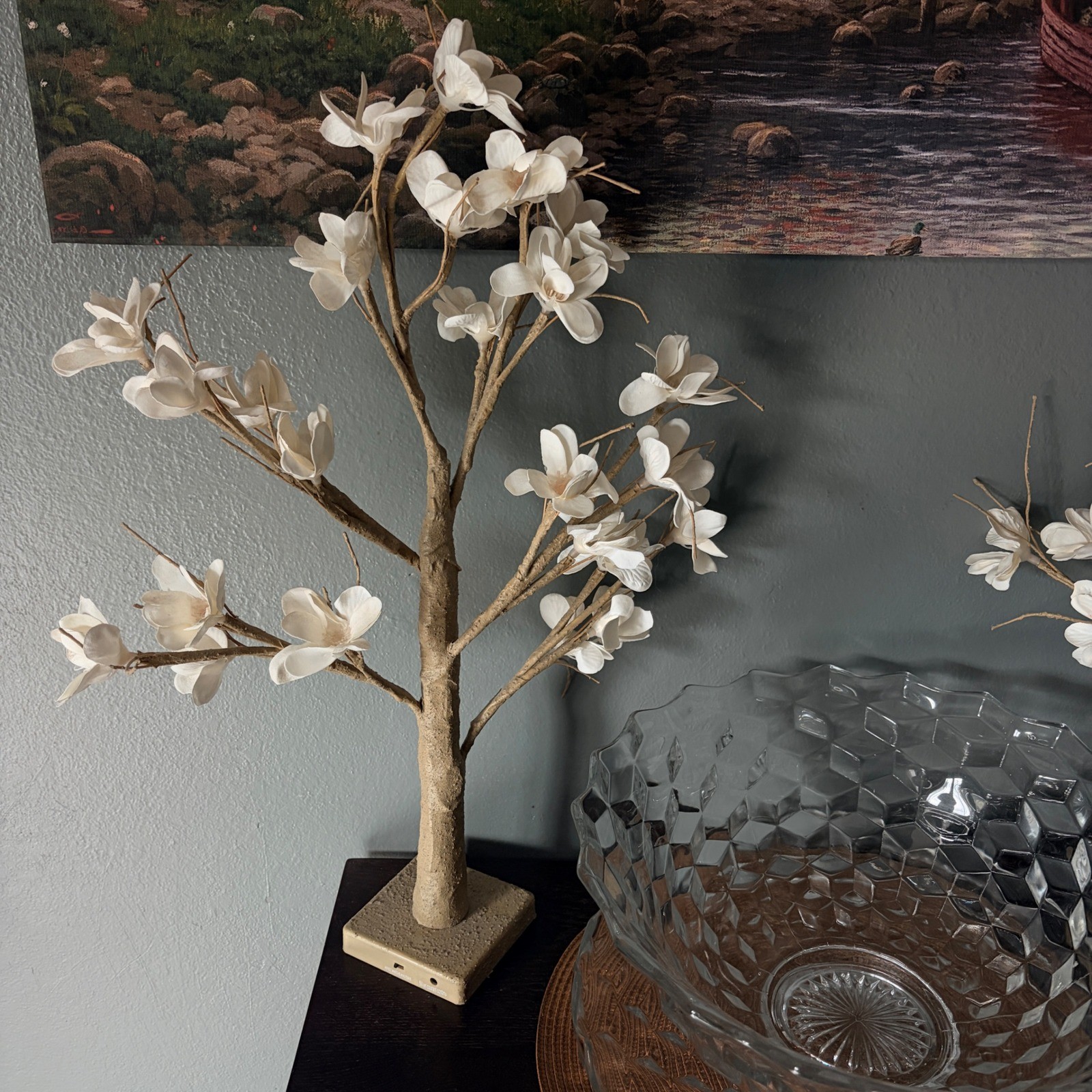 Gorgeous Lighted LED Magnolia Flower Tree White 24” Tabletop Decor Timer 5V DC