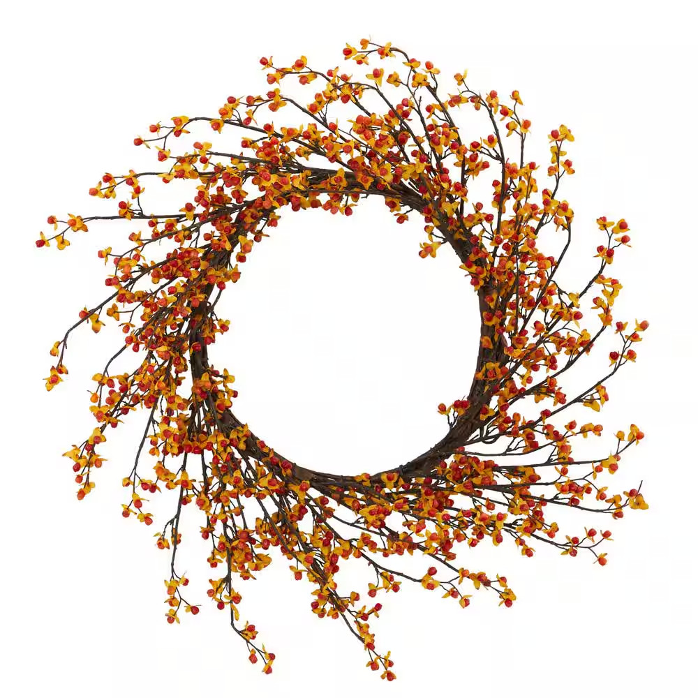24 In. Artificial Sweet Bitter Wreath