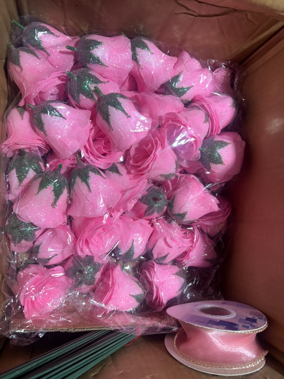 huge lot of 125 glitter roses, 100 stems, wrapping paper