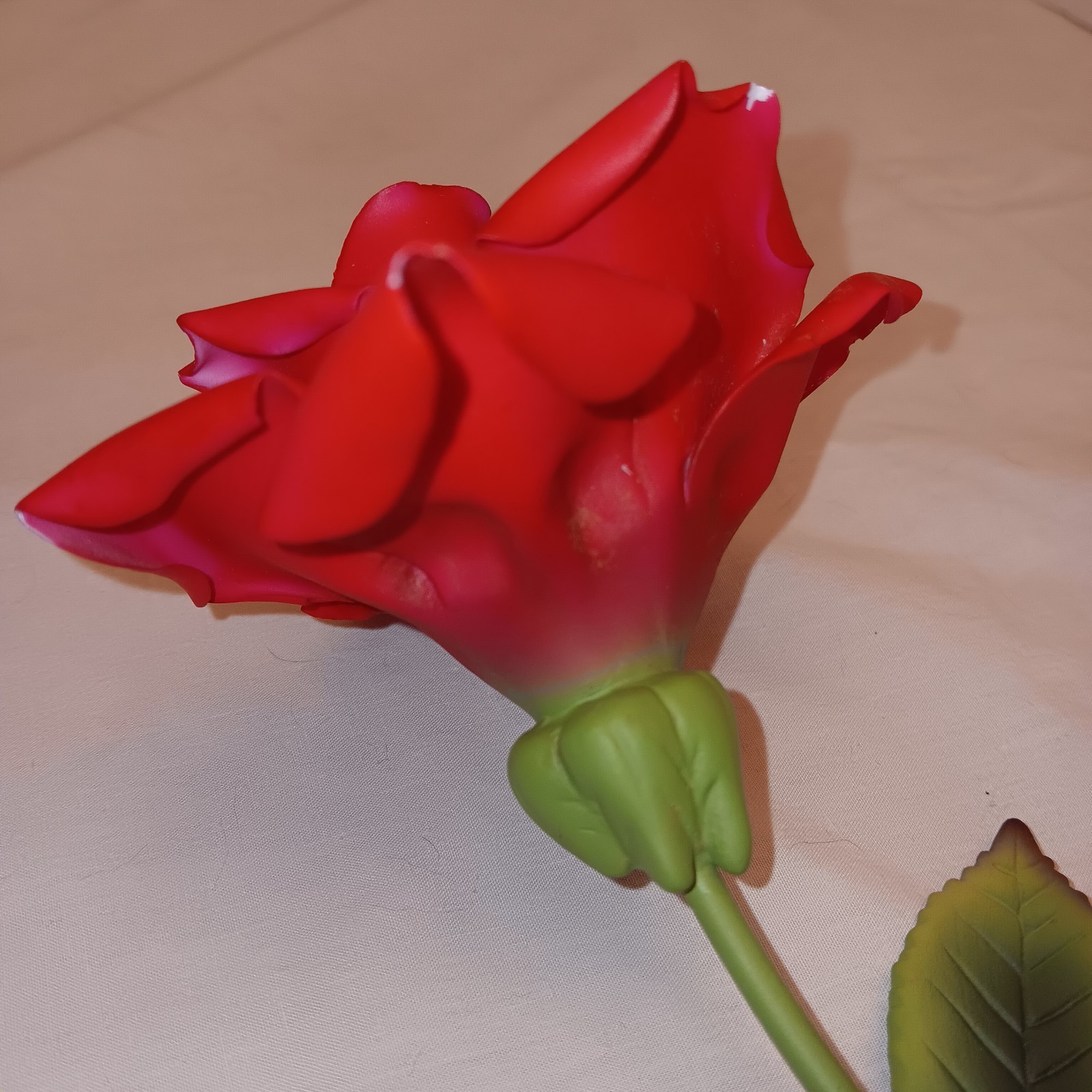 Vtg Capodimonte Red Rose on Stem Romantic Decor Made in Italy