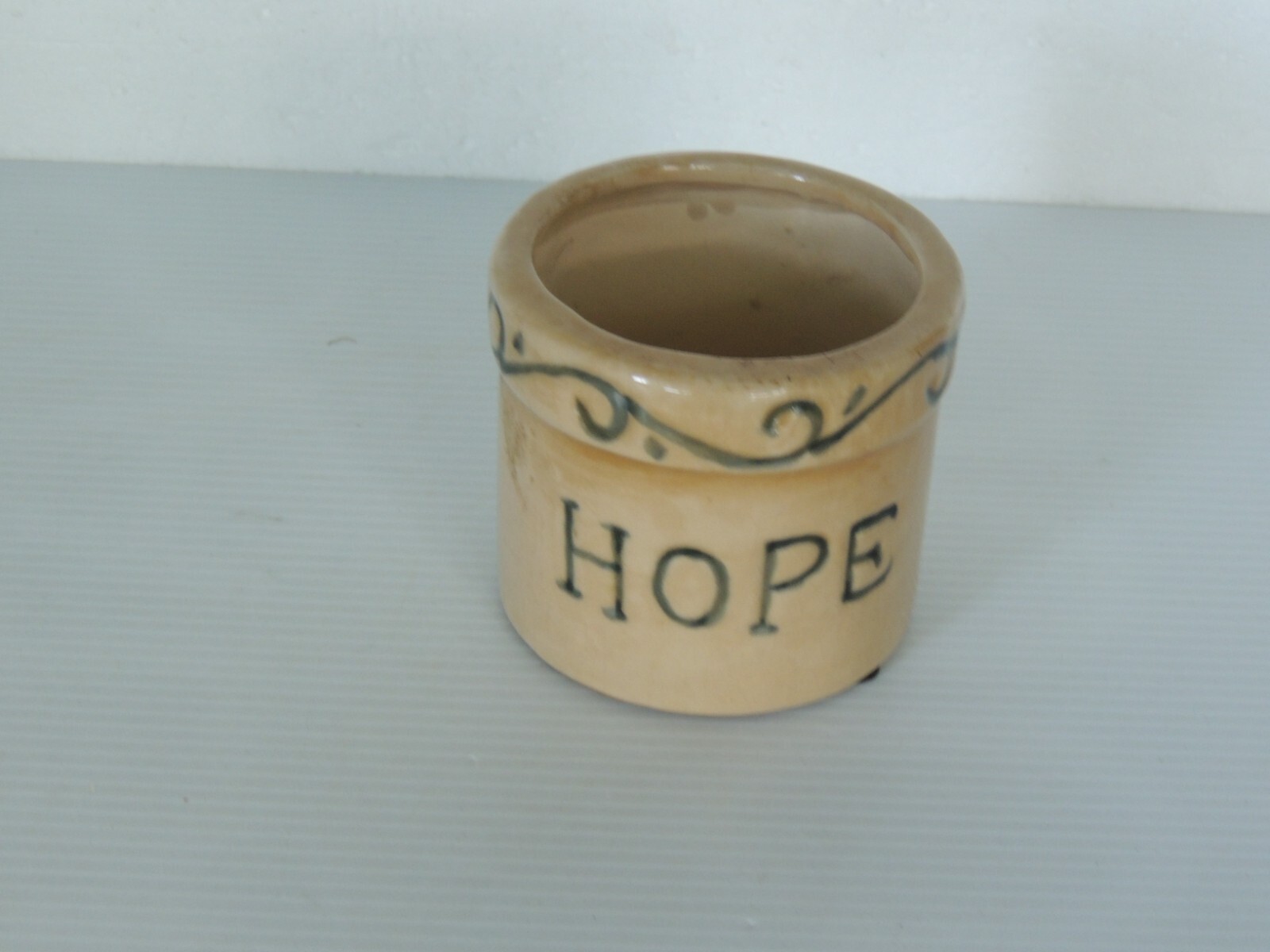 Ceramic FLOWER POT “HOPE “3 3/4 ” W 3 1/2″ H