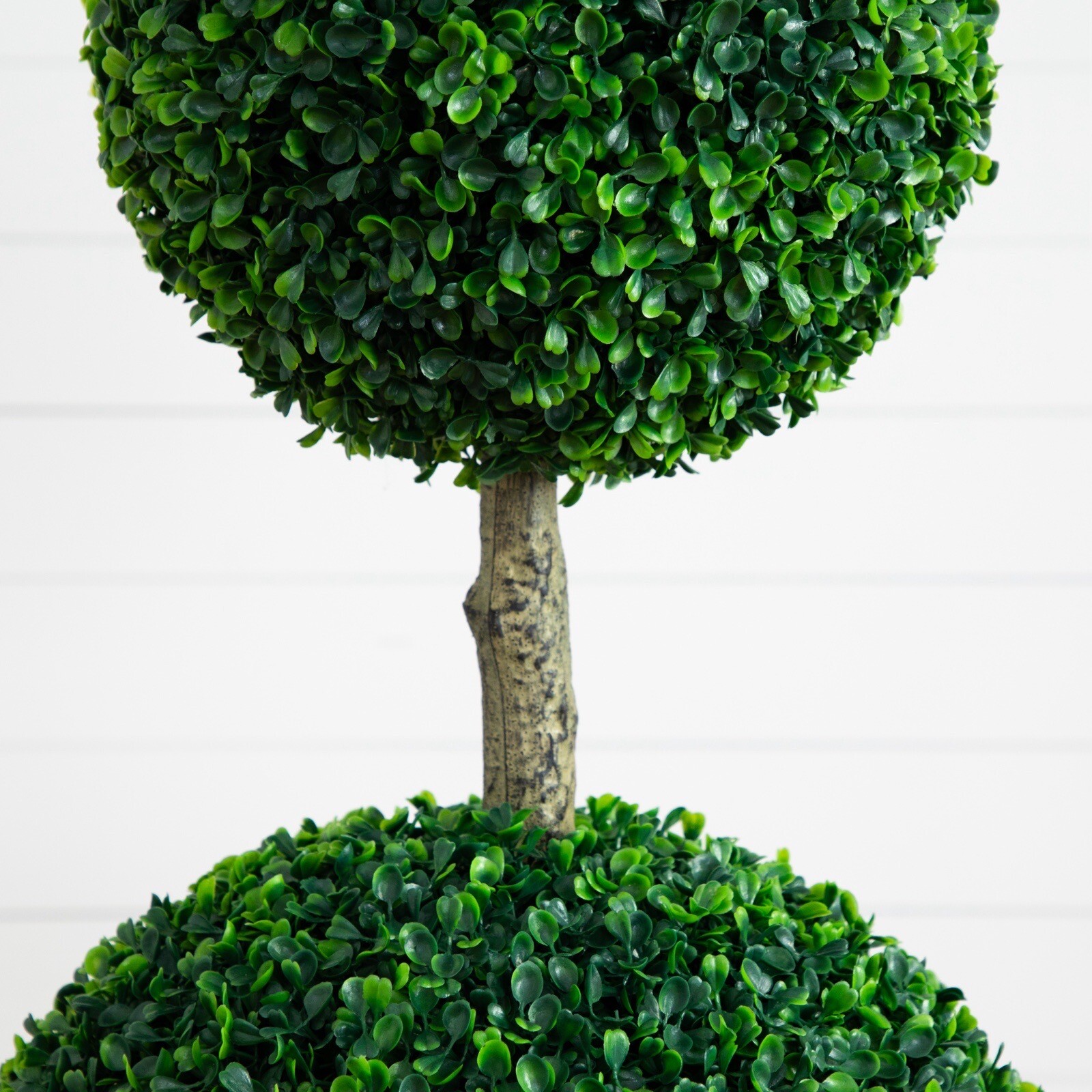 4.5’ Artificial Boxwood Double Ball Topiary Tree UV Indoor/Outdoor. Retail $295