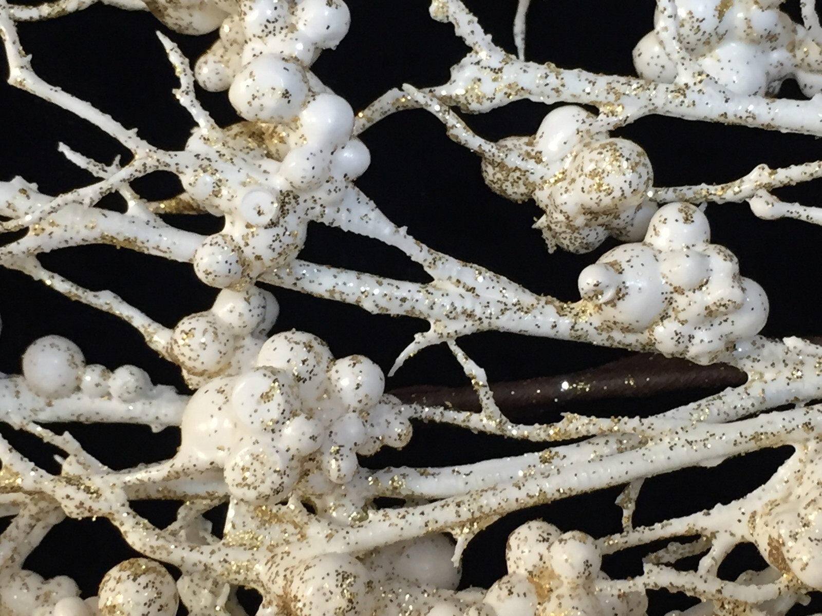 Twig Berry Spray Branch Stems 28″ Artificial White Gold Glitter Lot of 3
