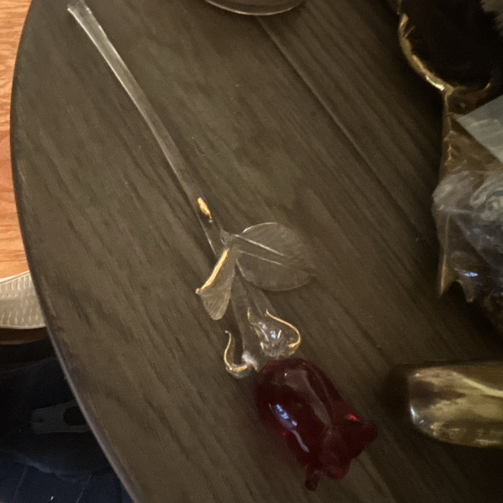 Glass crystal rose Flower Stem Figurine, Red with Clear Stem and Leaves