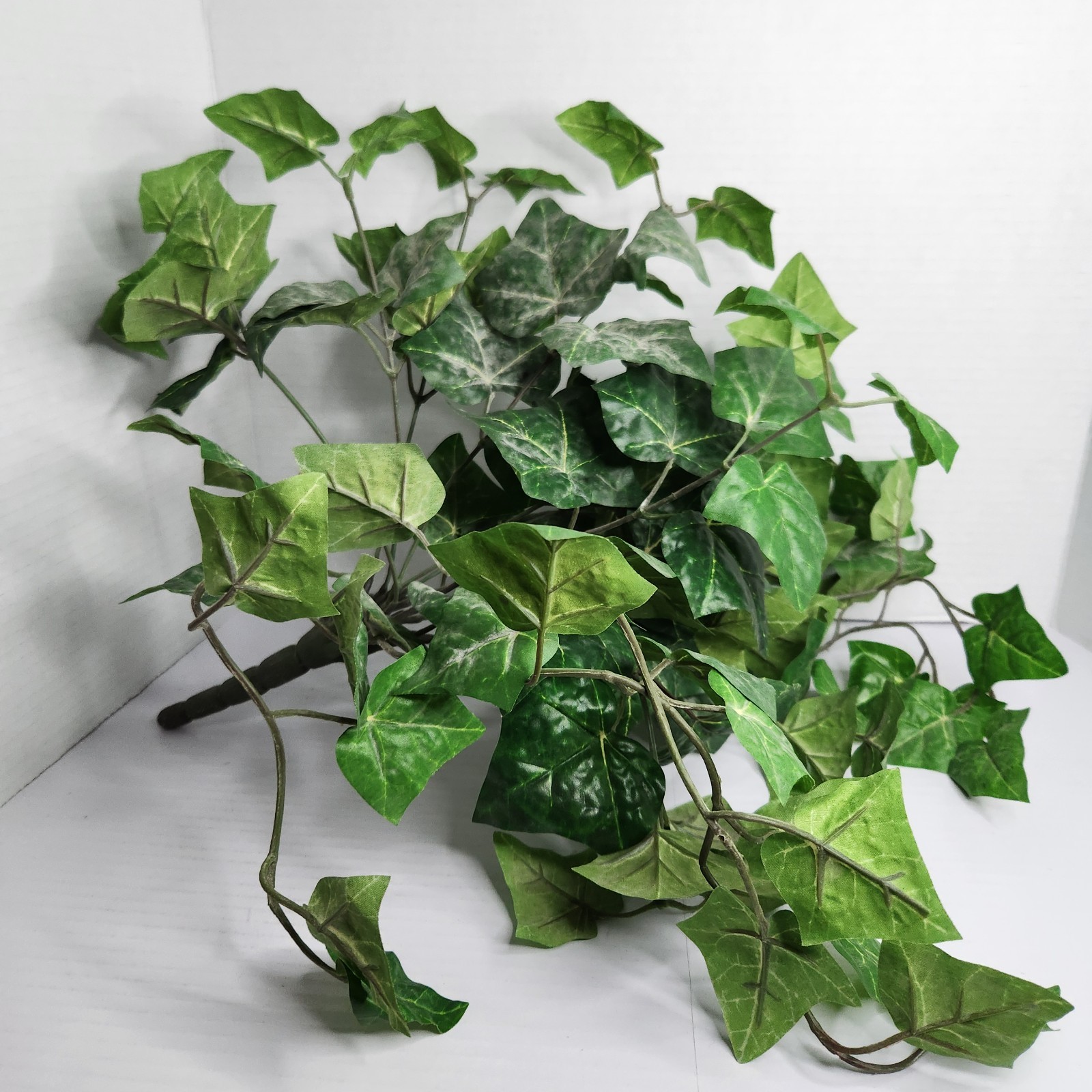 Artificial English Ivy Plant Greenery Vine Spray Silk Leaves Floral Decor