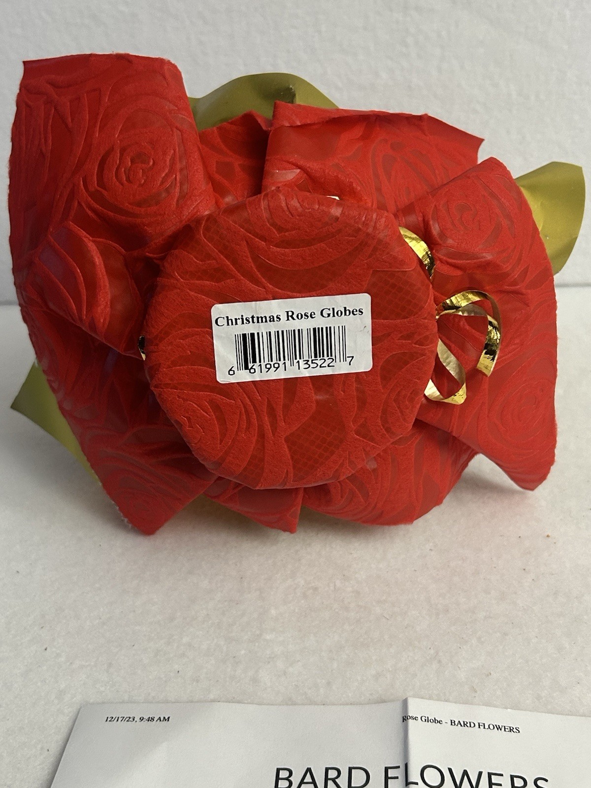Vtg Forever Red ROSE with GOLD In Glass Ball Water Dome Globe Large Rose