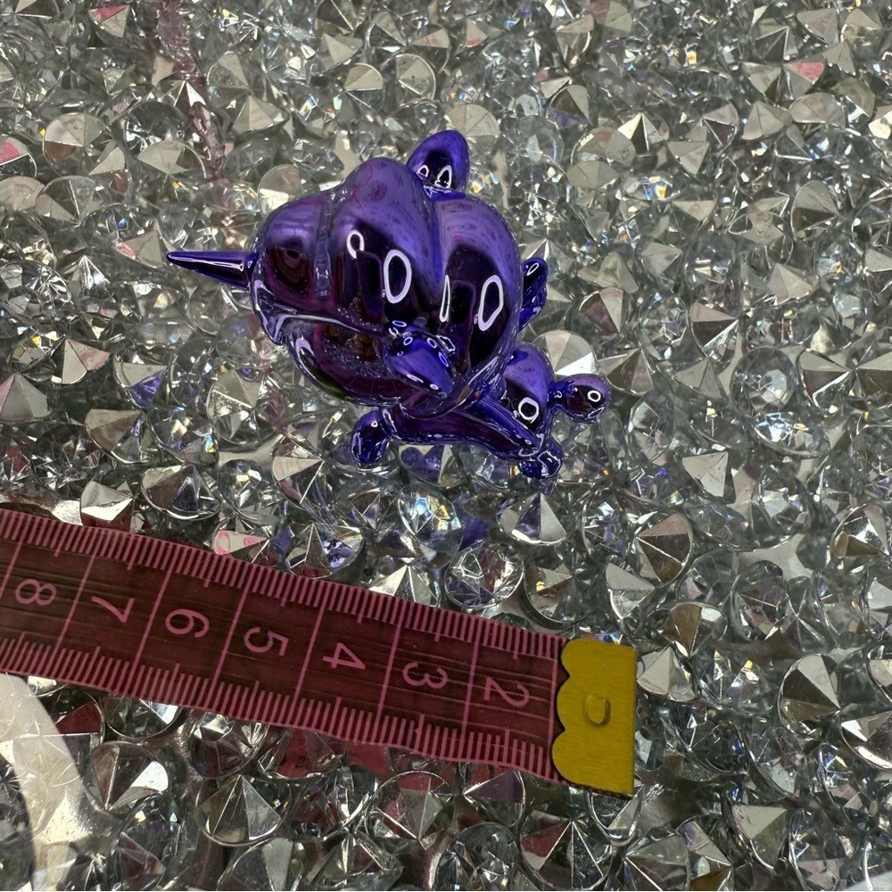 Tokidoki action figurine chrome purple Glossy Purple Glass Unicorn Figurine