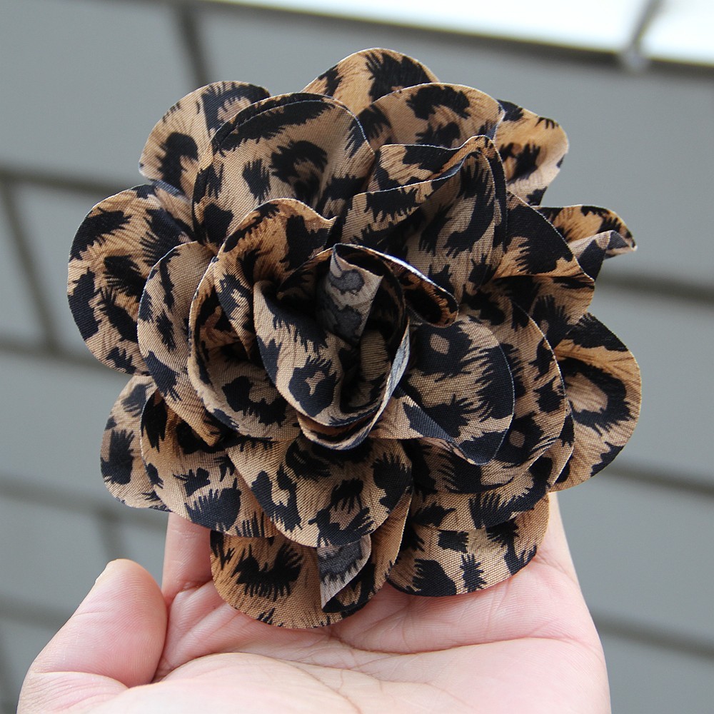 11cm Handmade Fabric Leopard Print Flower Brooches for Women Wedding Party Badge