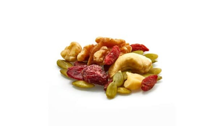 Trail Mix, 2.2 lb, An organic mix of 35.3 Ounce (Pack of 1) Organic Goji Sport