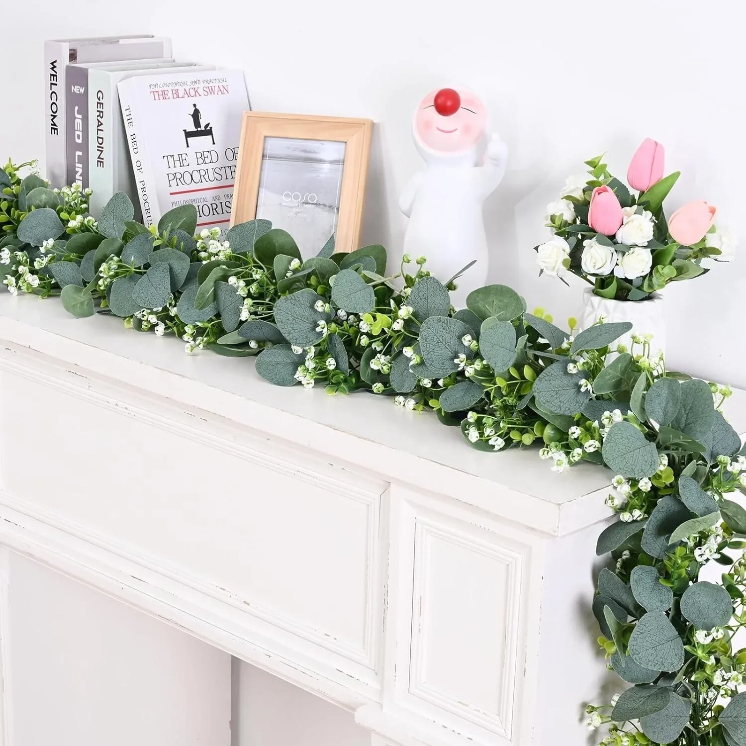 2025 Popular Artificial Green Eucalyptus Garland with White Flowers & Berries