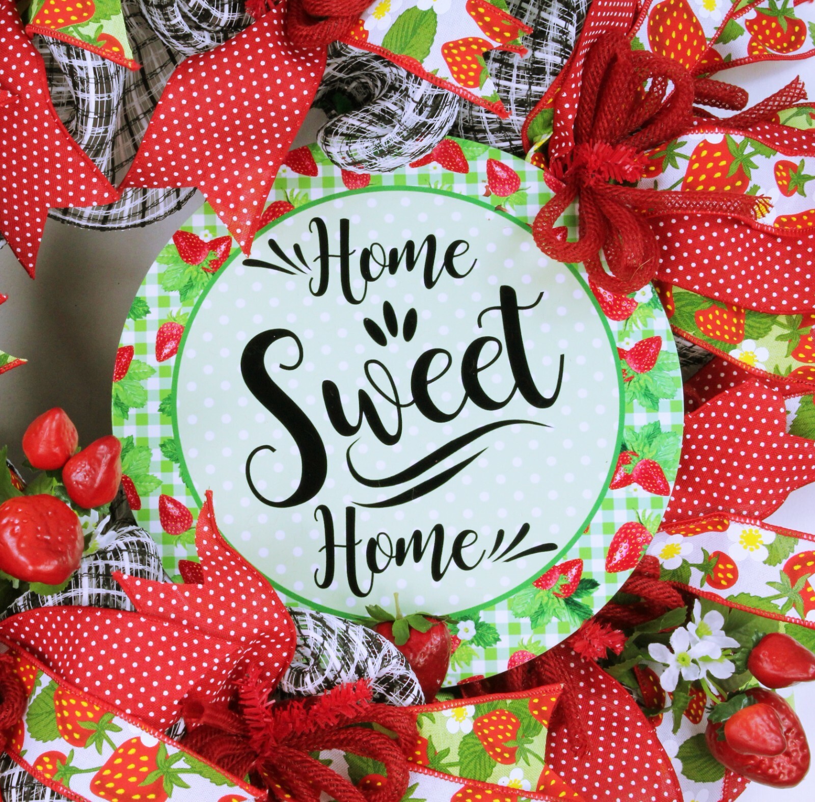 STRAWBERRY WREATH, HOME SWEET HOME WREATH, SPRING WREATH, SUMMER WREATH, FRONT D
