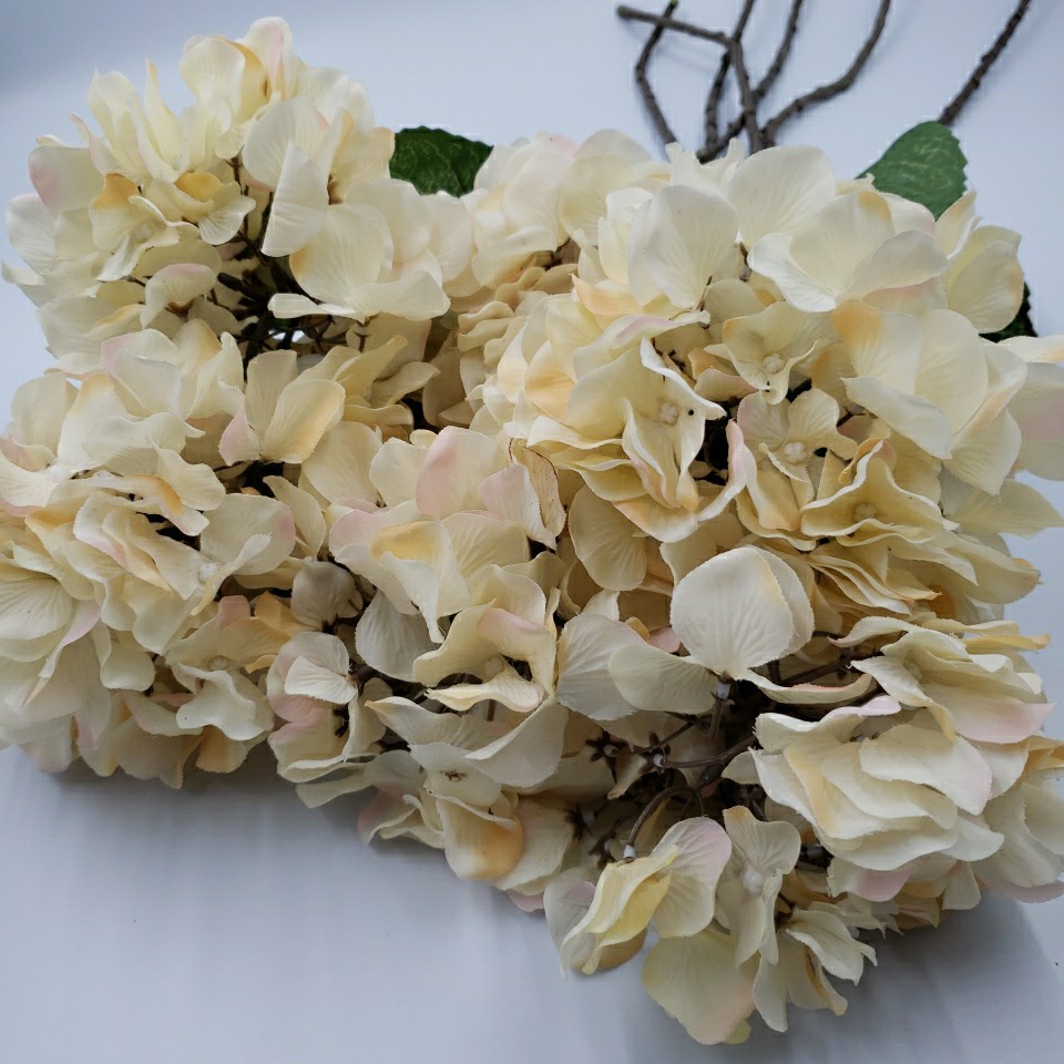 Large Faux Hydrangea Long Stem 27″ Artificial Flowers Realistic Floral Pick 6 PC