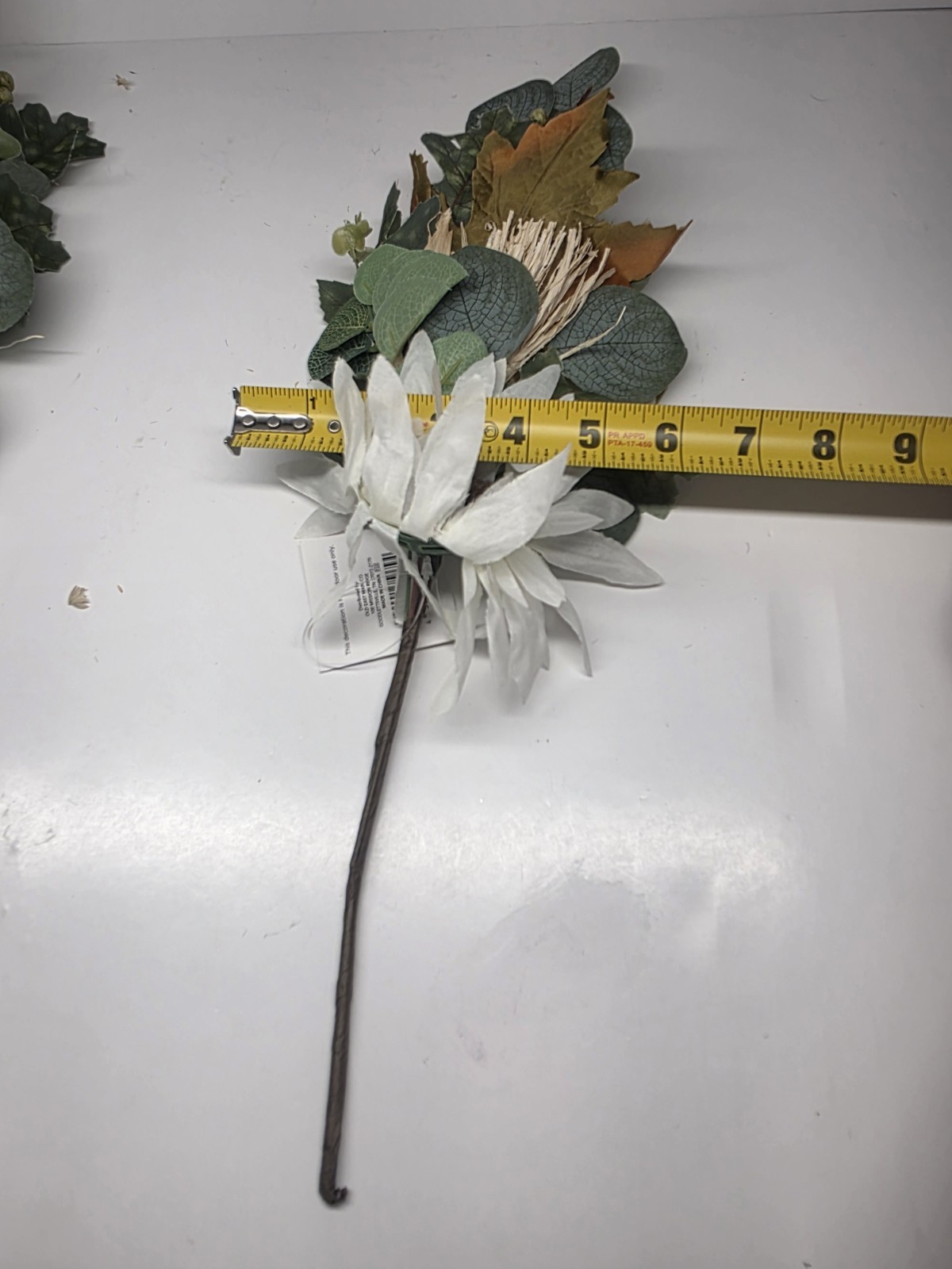 White 🌻Sunflower Pick with Maple Leaves, Wheat and Berries NWT Set of 2