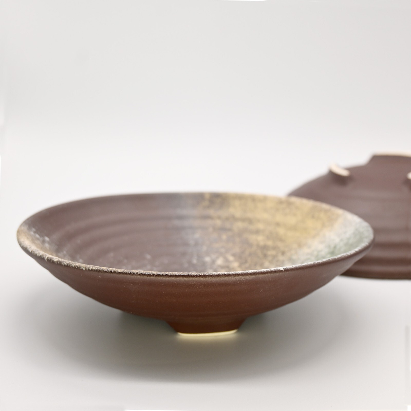 Colorful Kiln-Changing Low-footed Tripod Bowl, Japanese Ikebana Flower Arranger