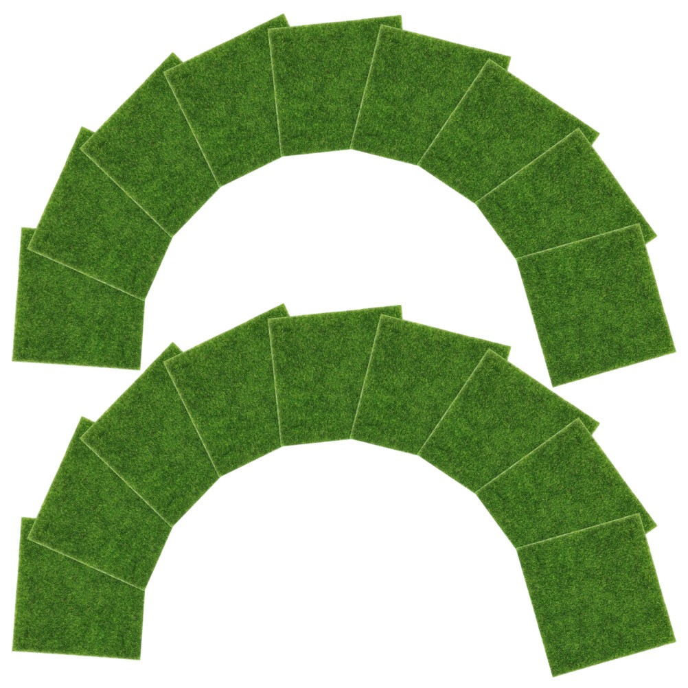 18Pcs Synthetic Grass Patch PVC for Crafts Mini Landscape Lawn Decor