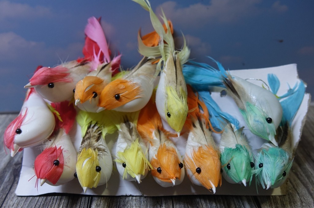 13pcs Vibrant Faux Birds Set with Wire Ties – Perfect for Home And Garden Decor