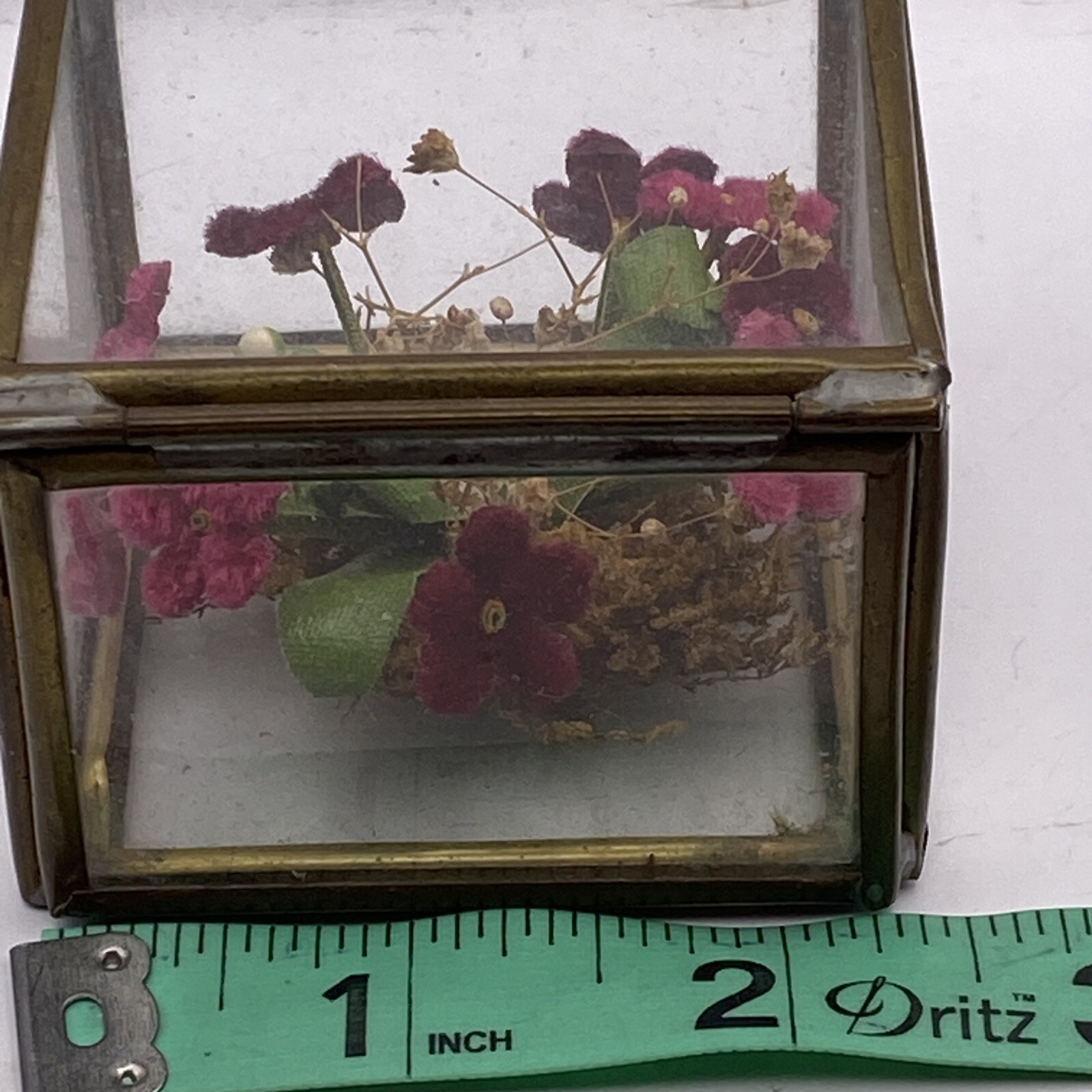 Velvet Flowers in Glass and Brass Box BB7