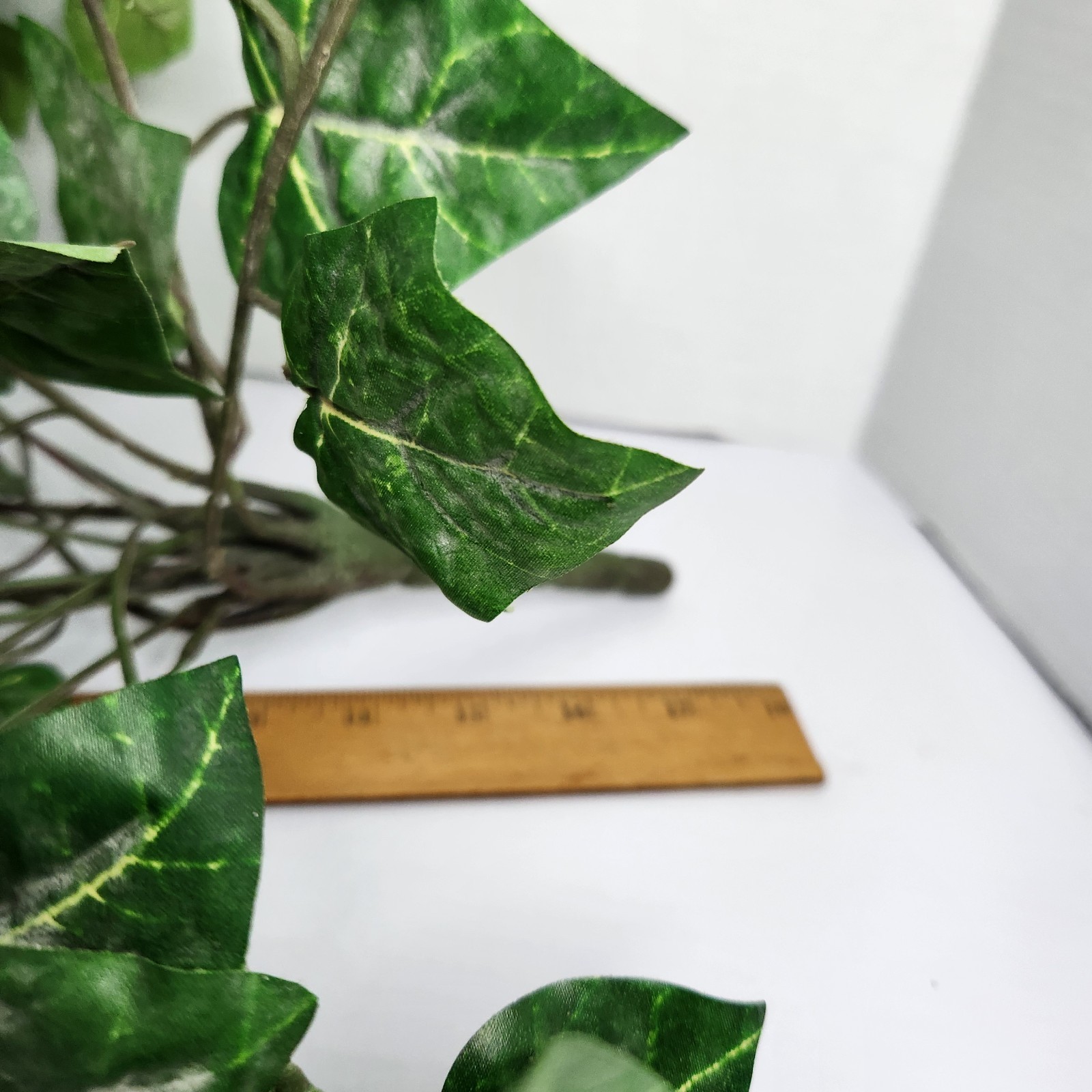 Artificial English Ivy Plant Greenery Vine Spray Silk Leaves Floral Decor