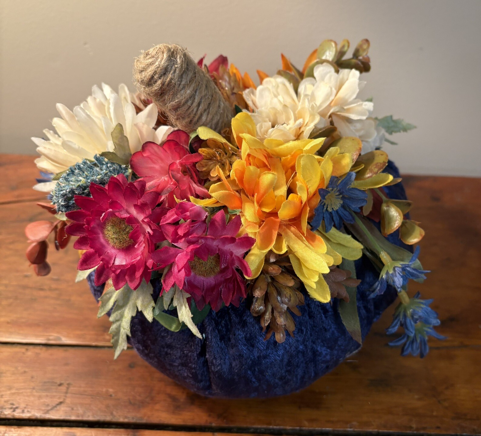 Floral Centerpiece Natural And Synthetic Flowers Round Colorful Home Decor