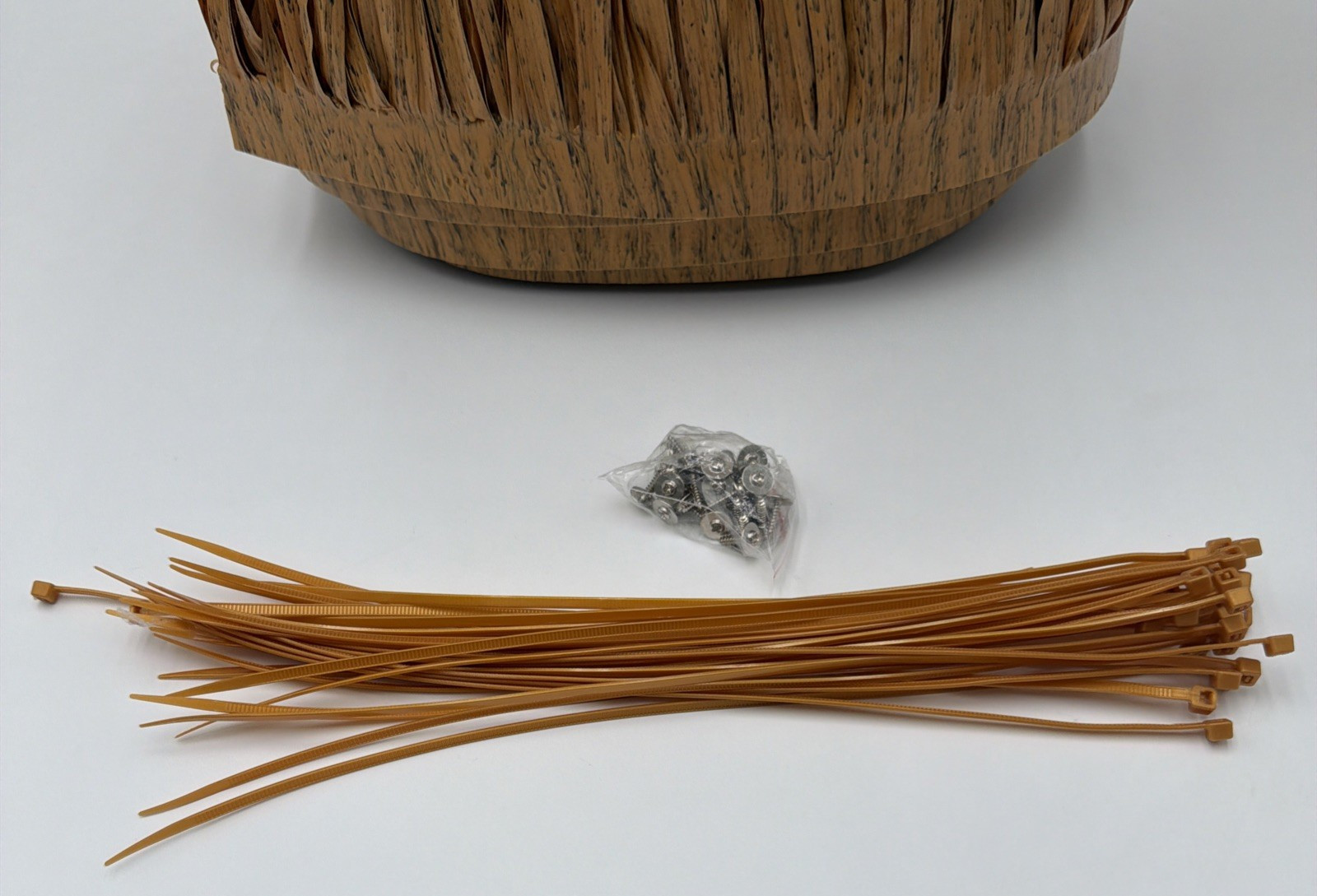 30ft x 16in Artificial Thatch Roll Tiki Palm Decor Khaki Brown Roof Cover