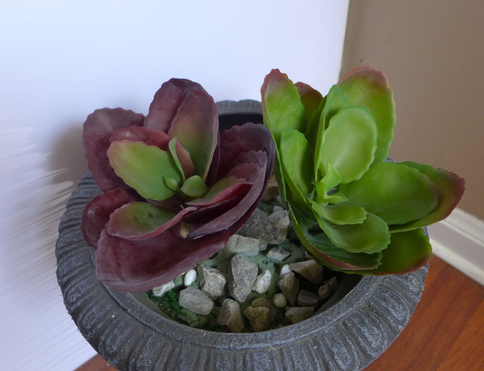 2 Artificial Dester The Leaf Grass Succulent Plants