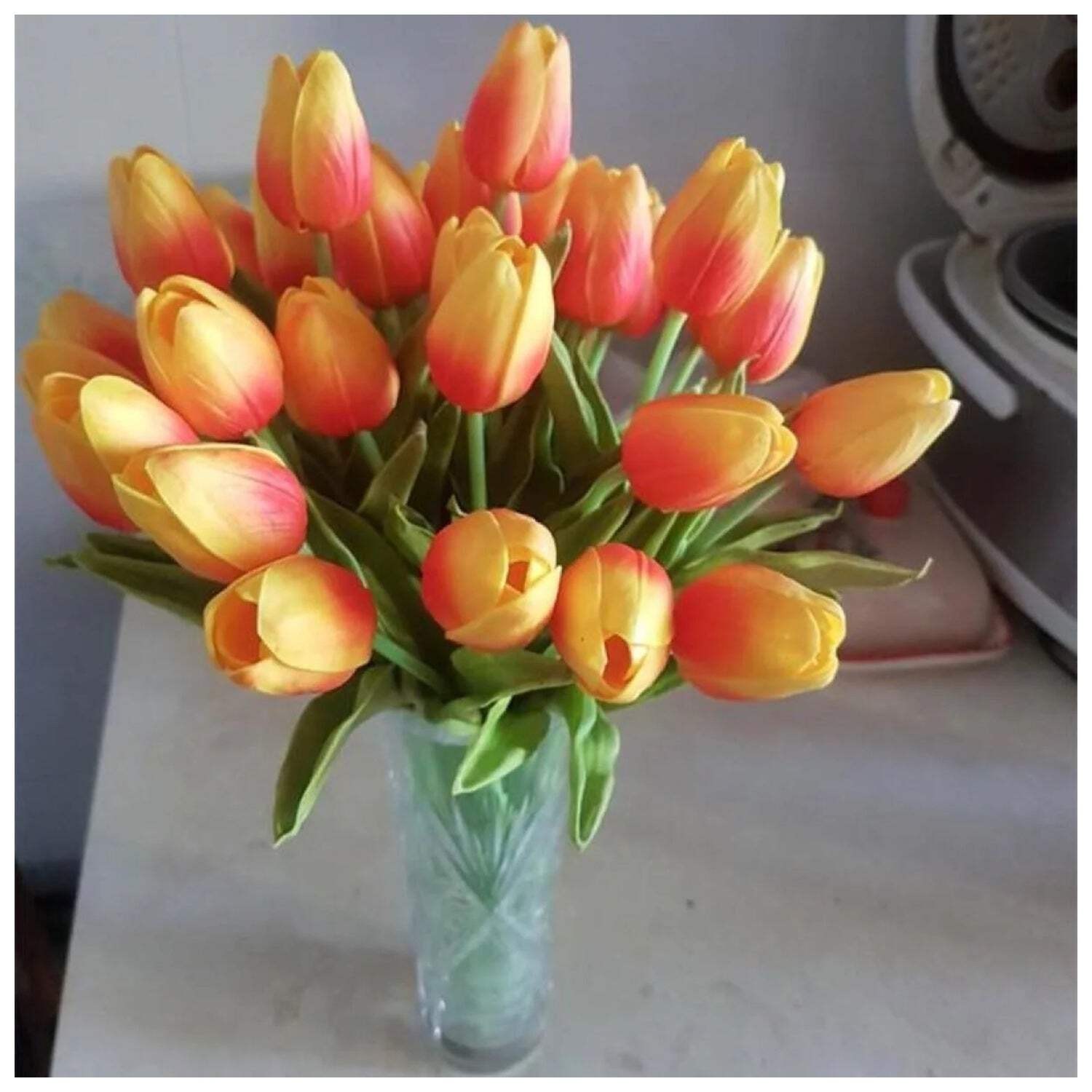 10x Artificial Tulips Flowers 35cm Stem Bouquet Fake Flower Bridal Decoration
