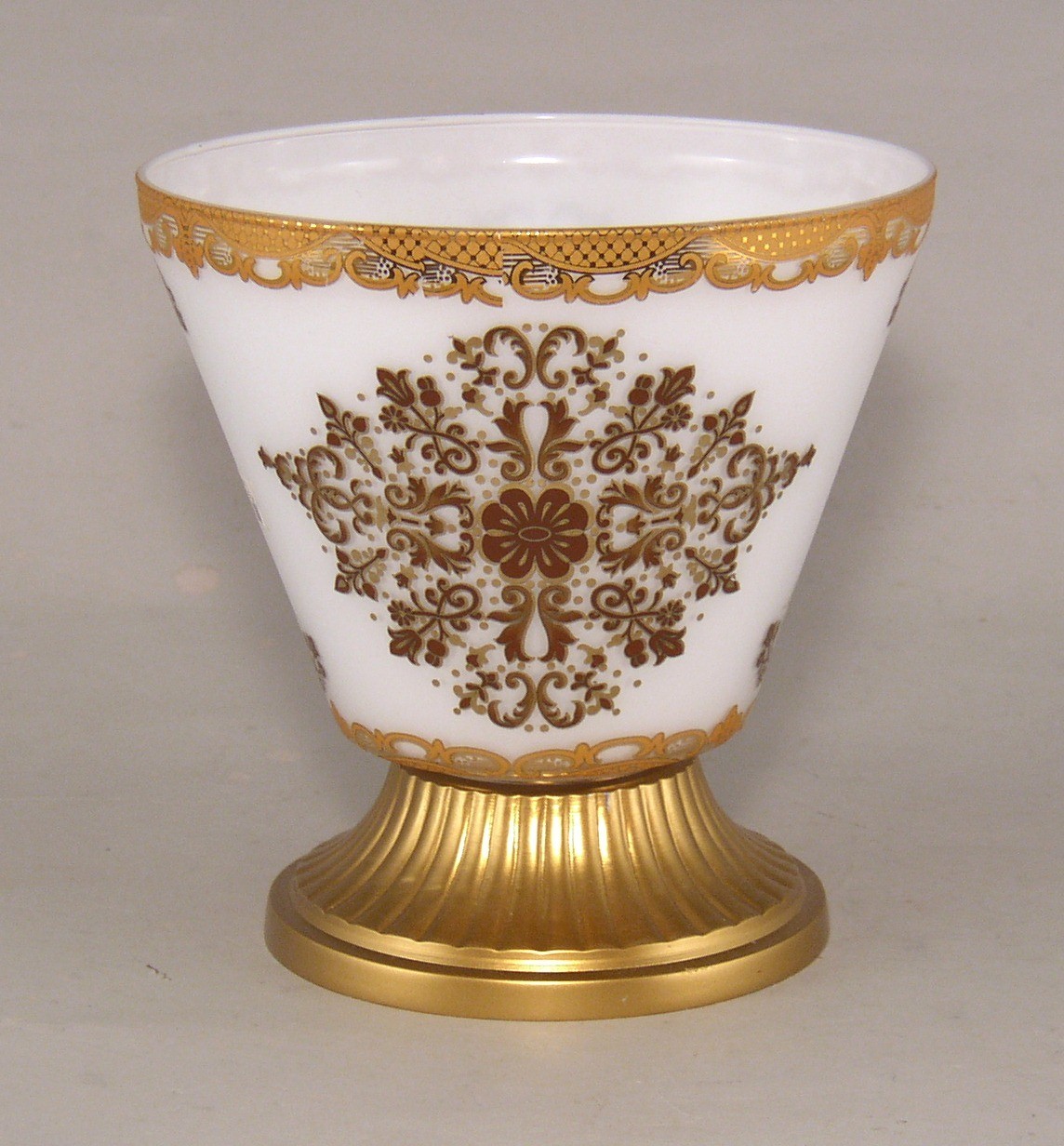 Compote Bowl 6″D 6.25″Hi Set/2 Printed WHITE Color Glass Metl Base FREE SHIPPING