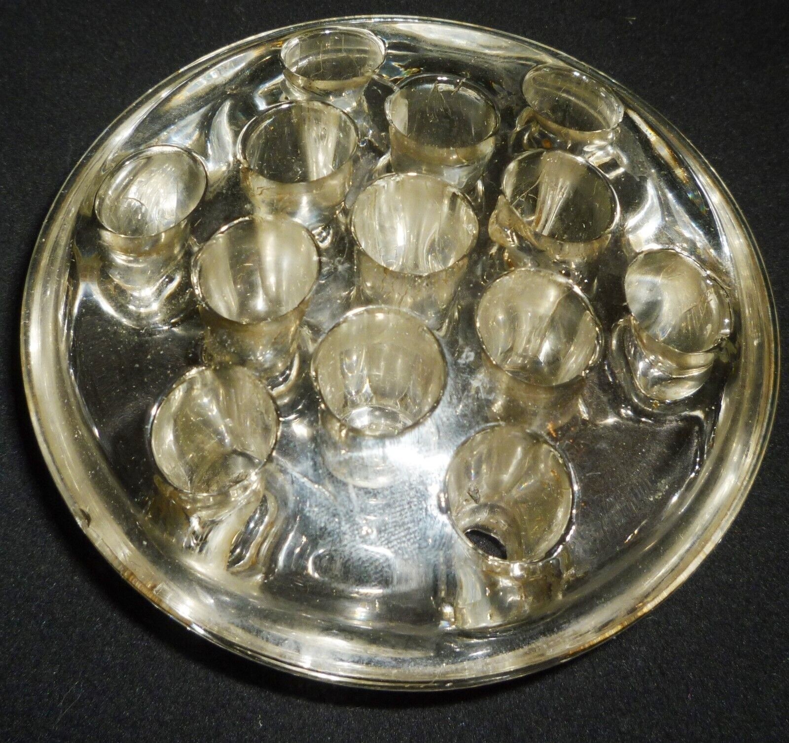 VINTAGE CLEAR GLASS HEAVY FLOWER FROG
